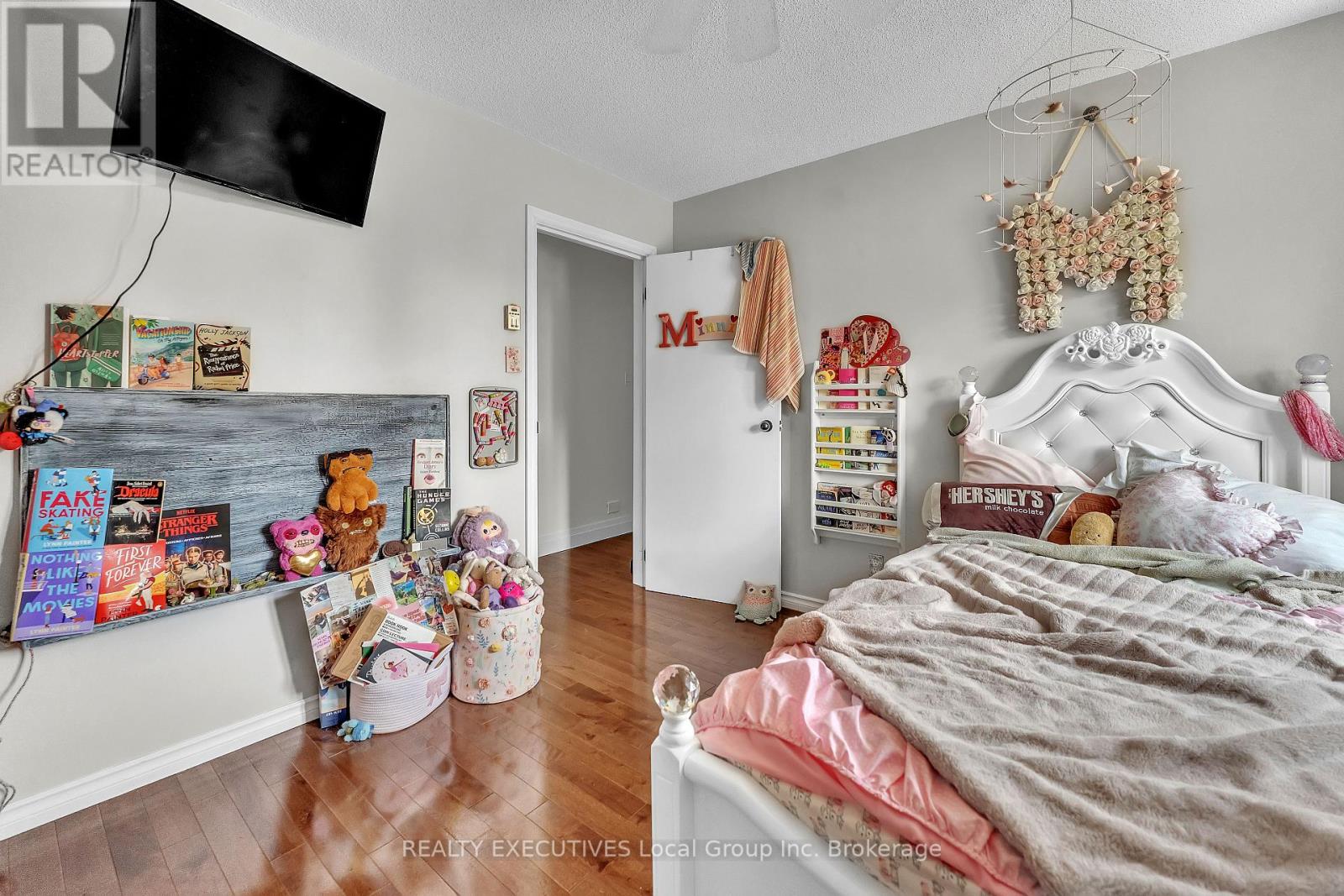 120 CAMPBELL AVENUE - 42