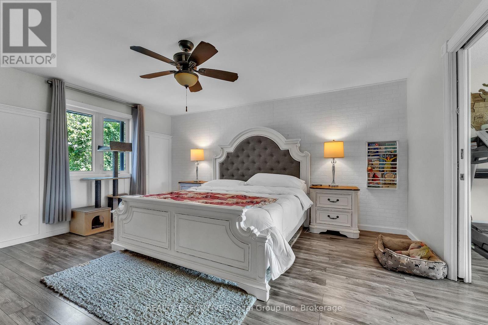 120 CAMPBELL AVENUE - 43
