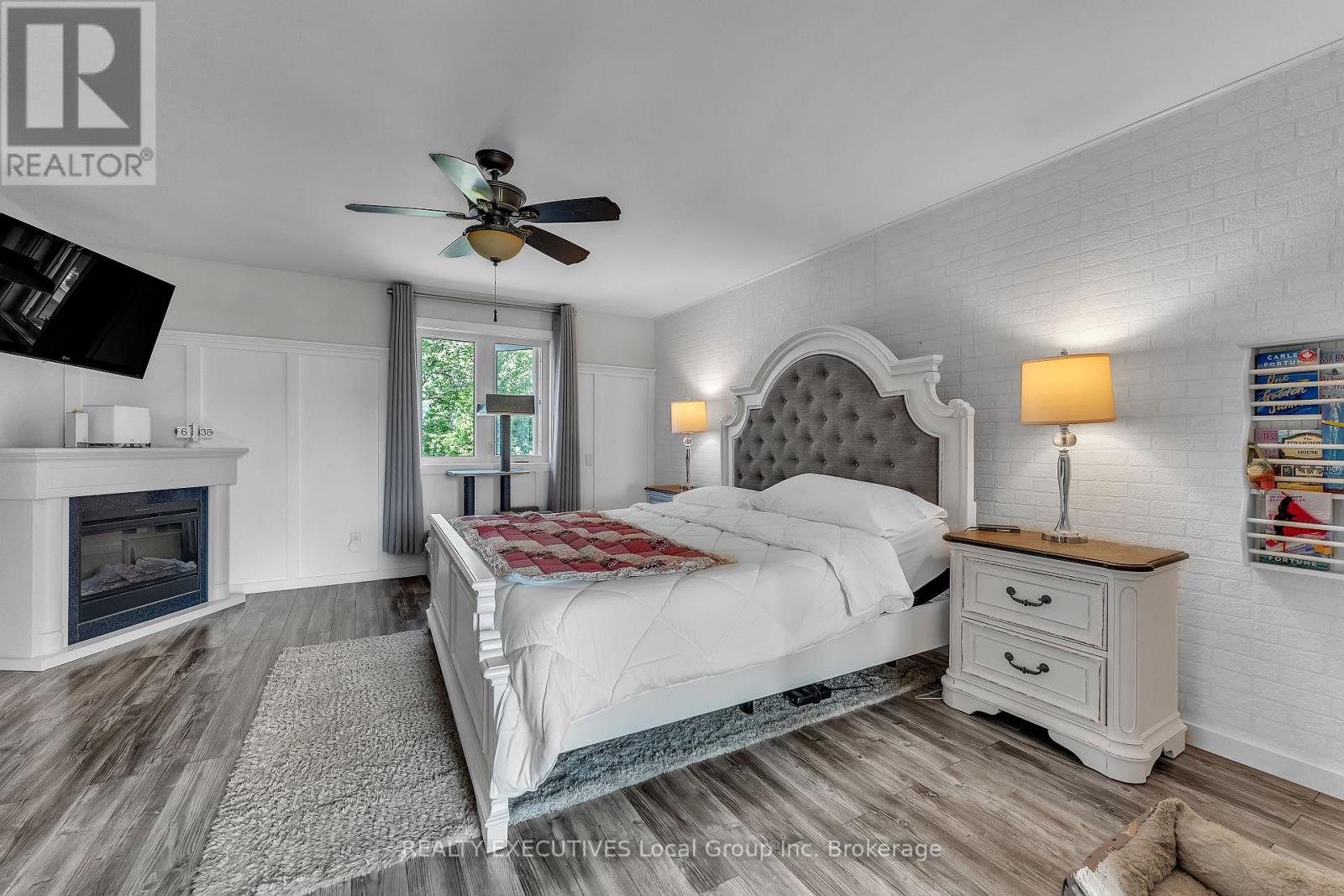 120 CAMPBELL AVENUE - 45