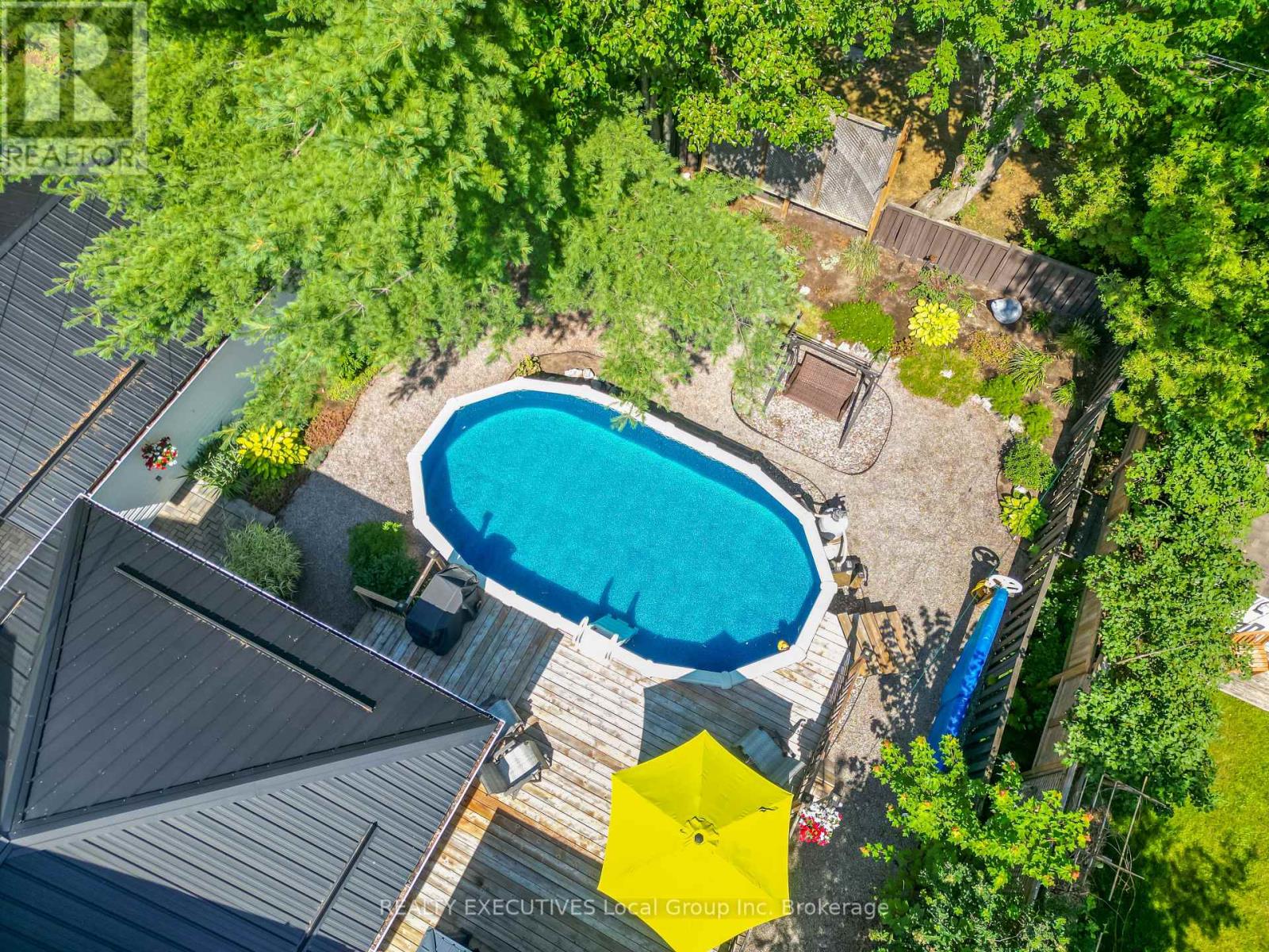 120 CAMPBELL AVENUE - 5