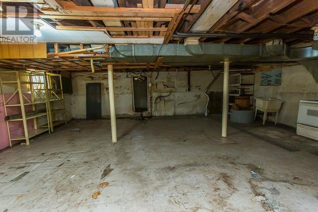 372 Seventh AVE - 19