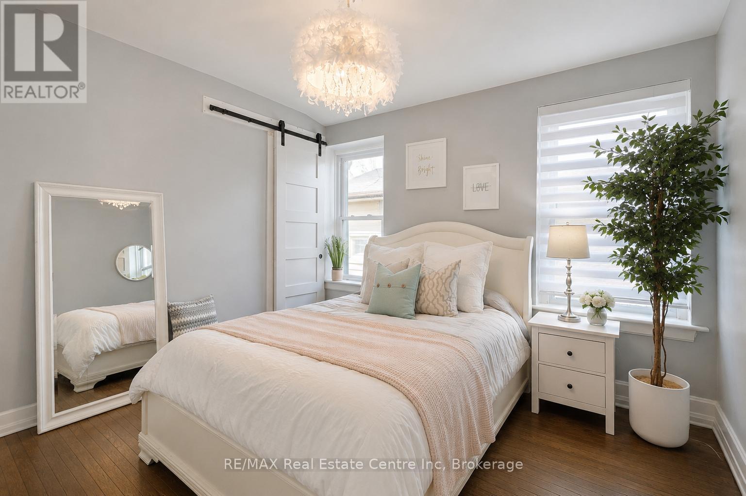 314 PAISLEY ROAD - 7