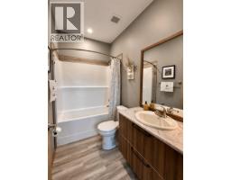 209 Dogwood Street, Valemount, BC V0E2Z0 Photo 11