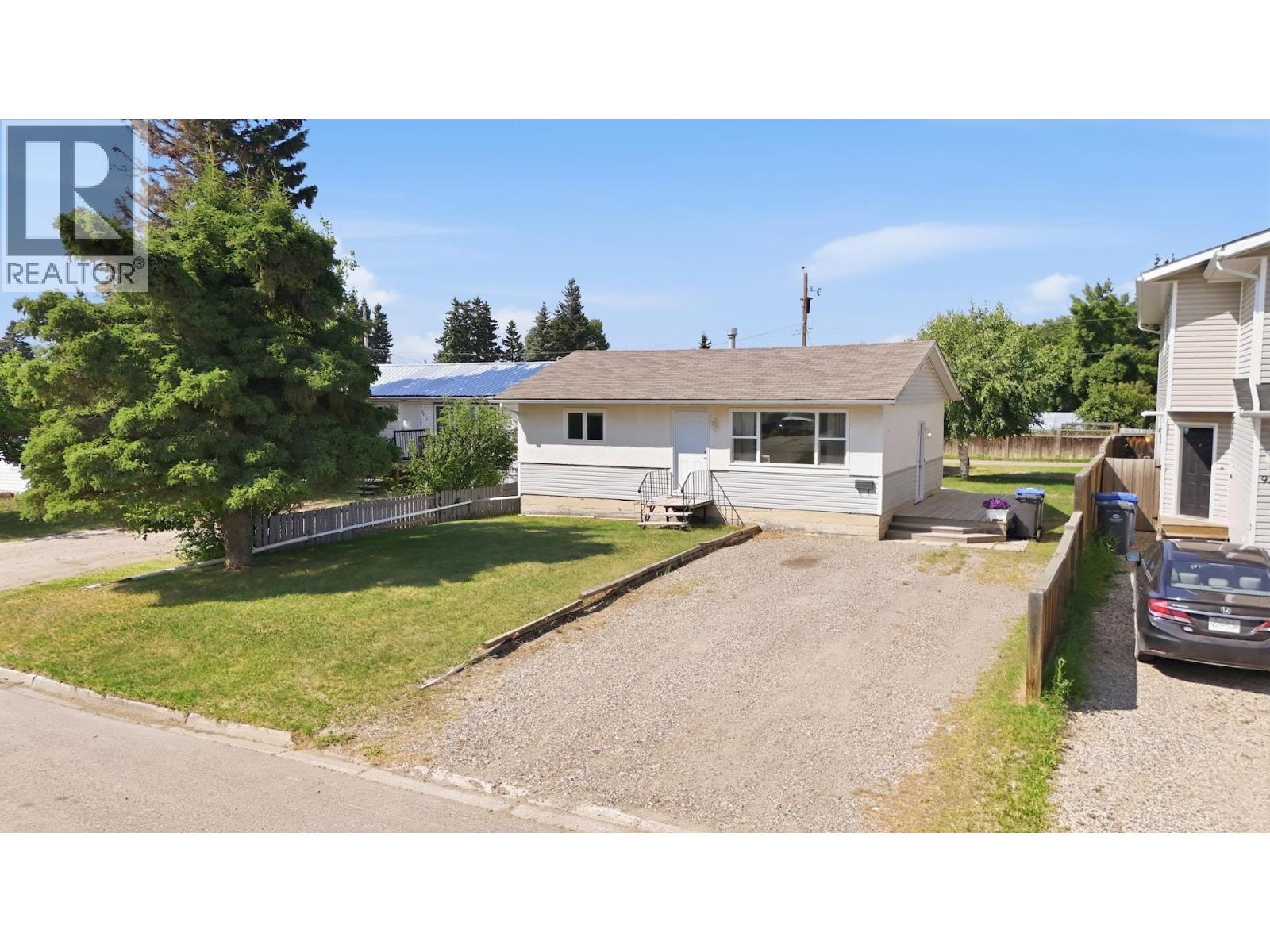 9208 103 AVENUE - 35