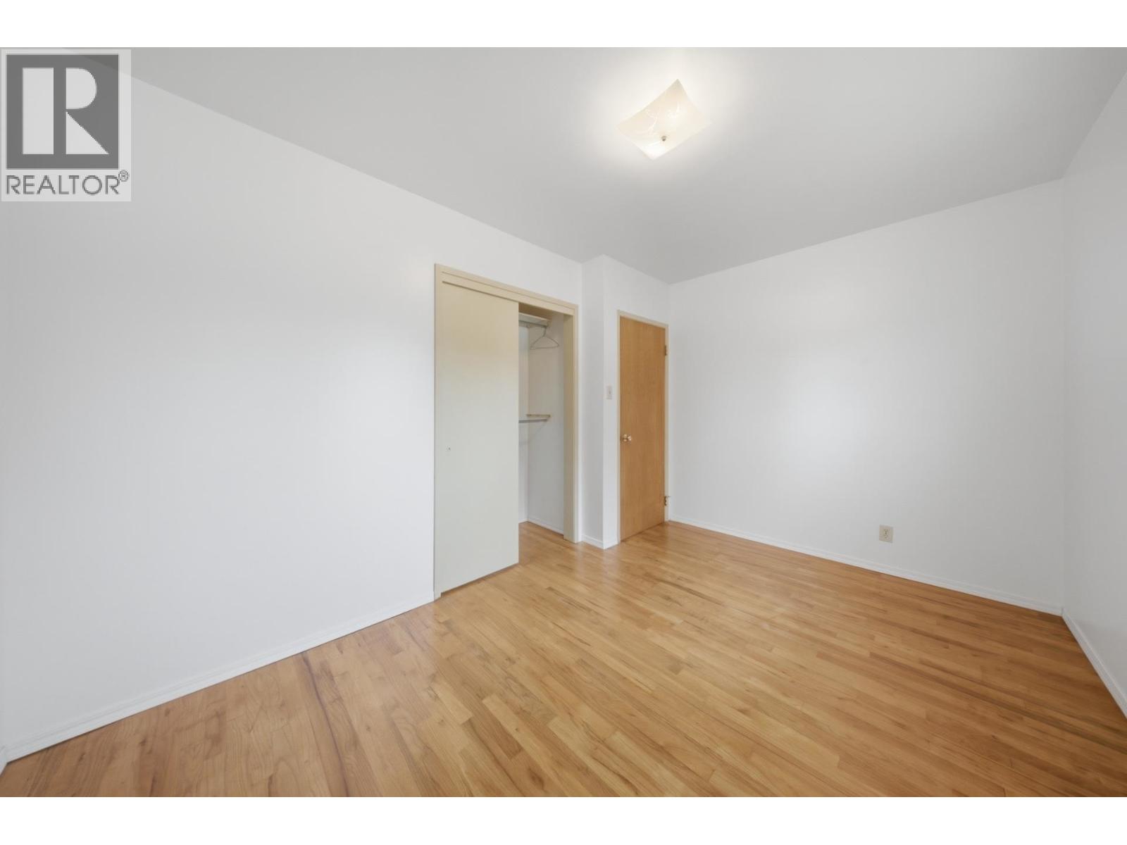 9208 103 AVENUE - 11