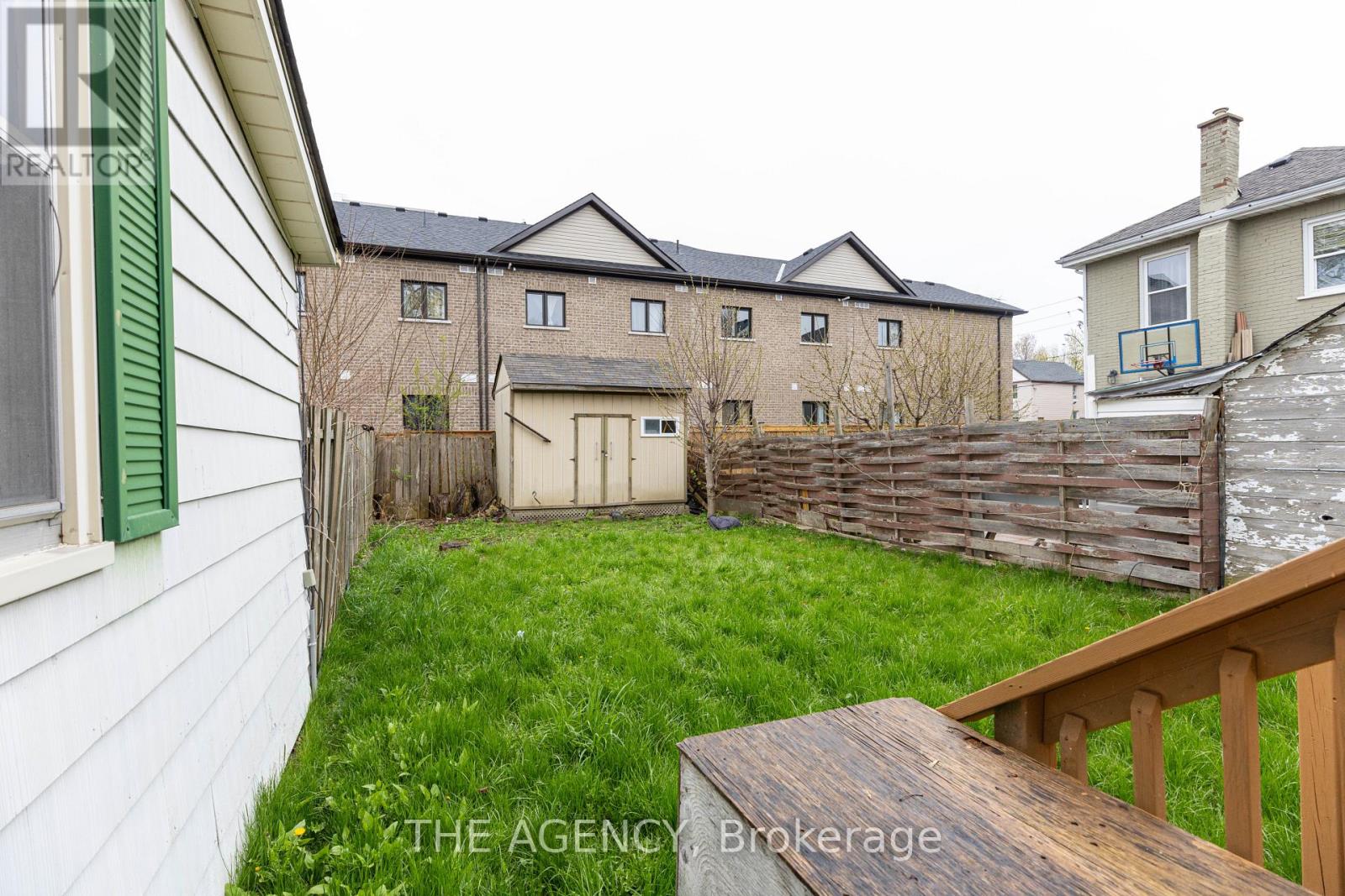 63 HOGARTH STREET - 45