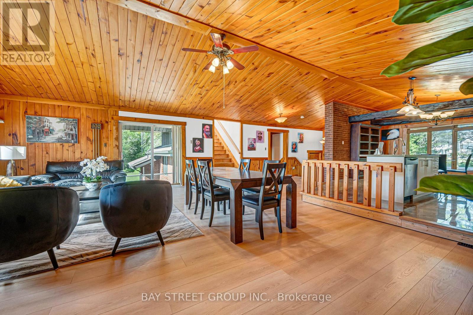 236 SUMMIT DRIVE - Image 16