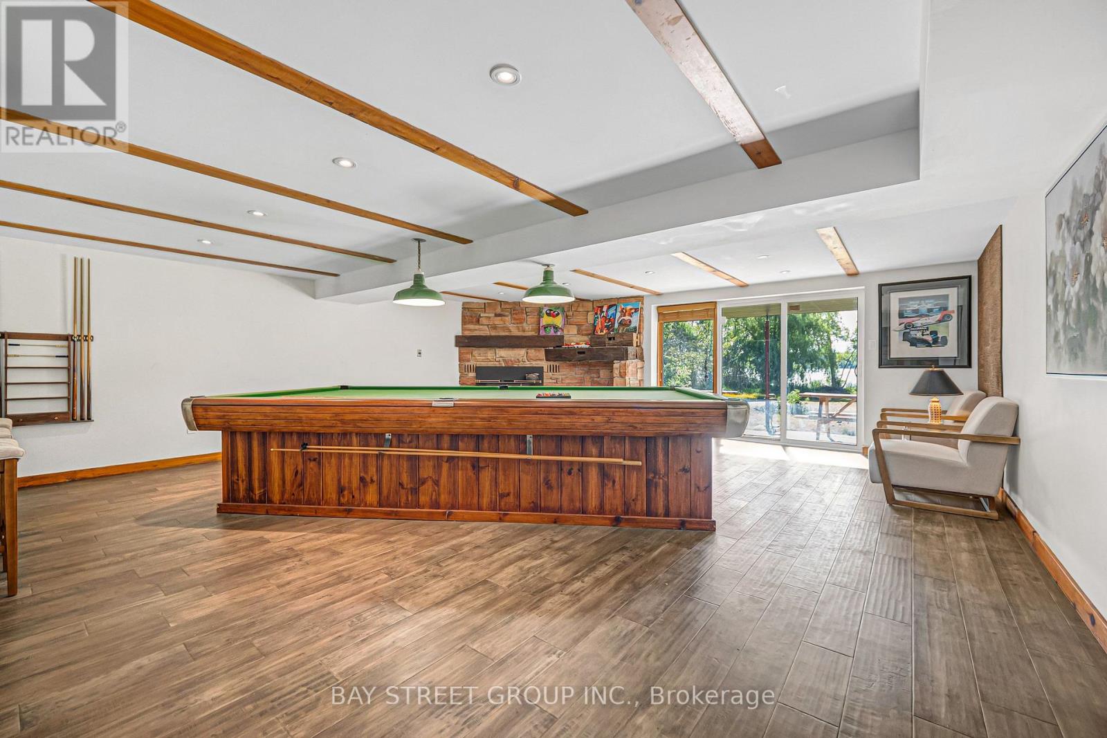 236 SUMMIT DRIVE - Image 4