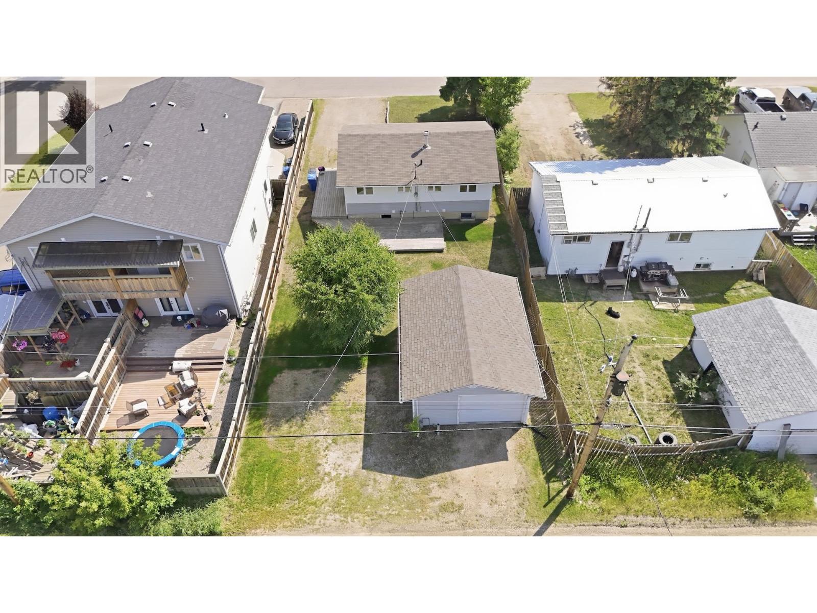 9208 103 AVENUE - 33