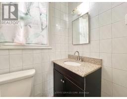 17 Winnifred Avenue, Toronto, ON M4M2X2 Photo 22