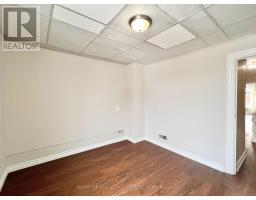 17 Winnifred Avenue, Toronto, ON M4M2X2 Photo 41