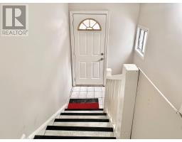17 Winnifred Avenue, Toronto, ON M4M2X2 Photo 43