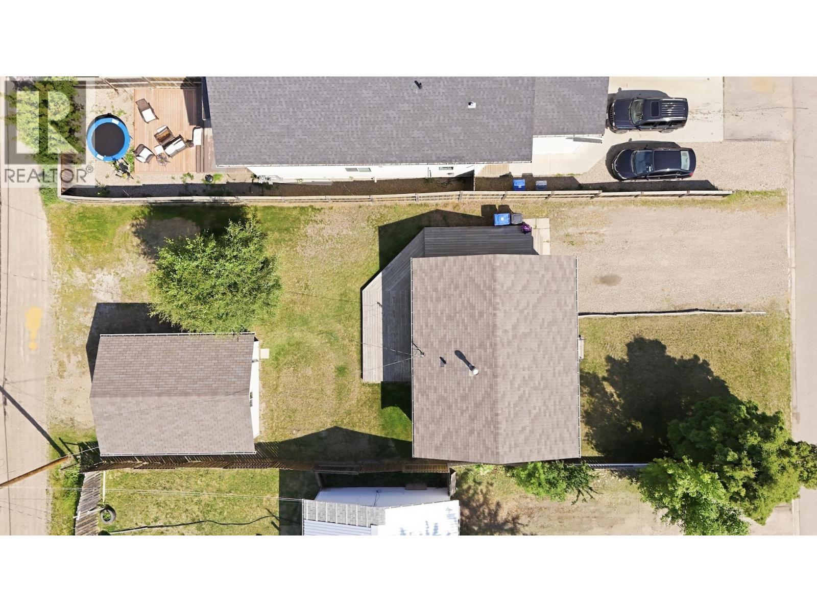 9208 103 AVENUE - 32