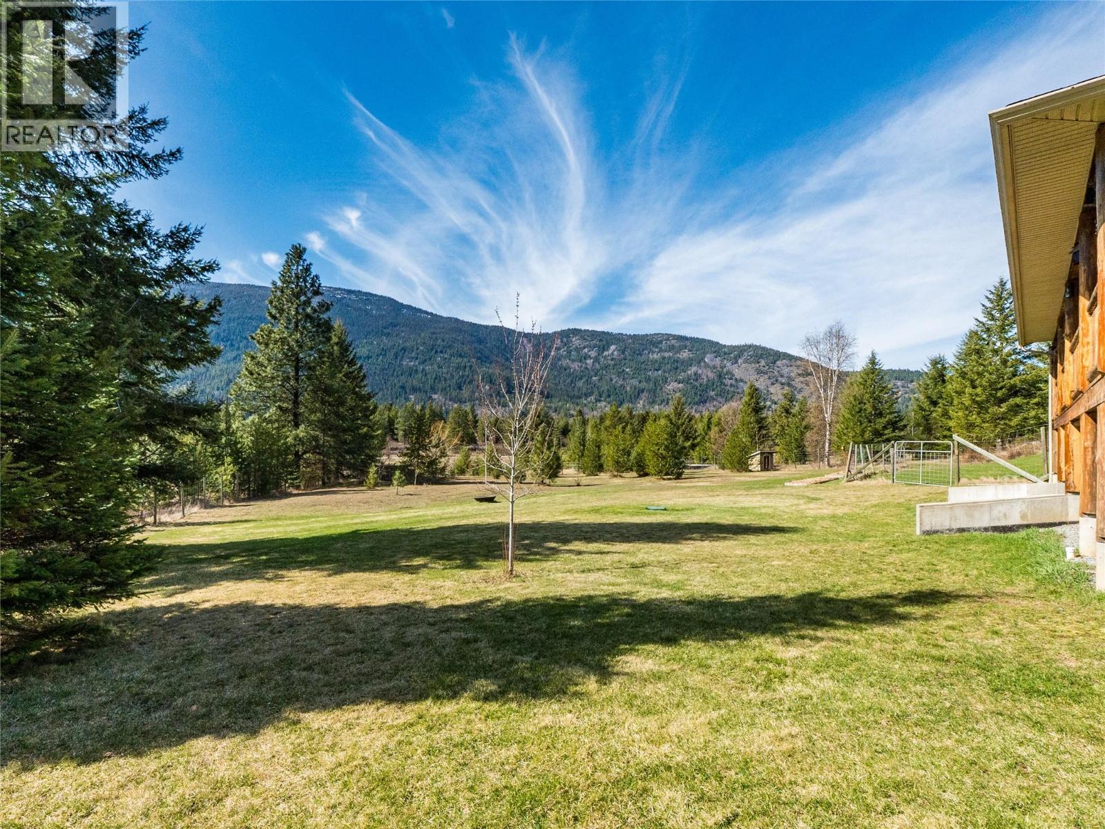 955 Cedar Brae Road - Image 66