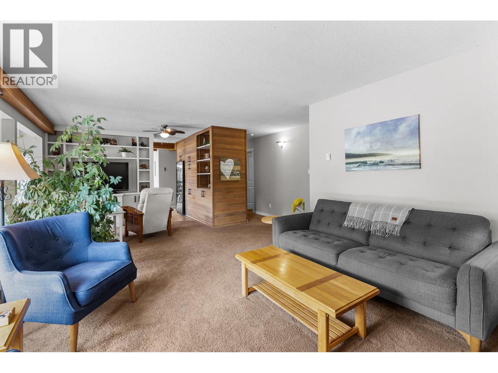 353 Clifton Road S - 8