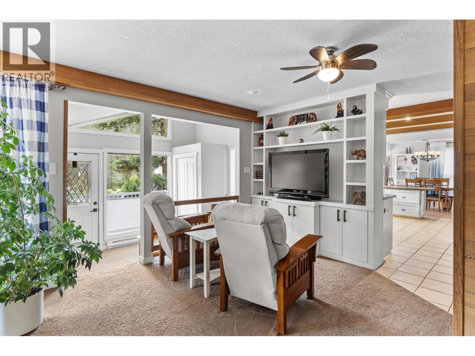 353 Clifton Road S - 5