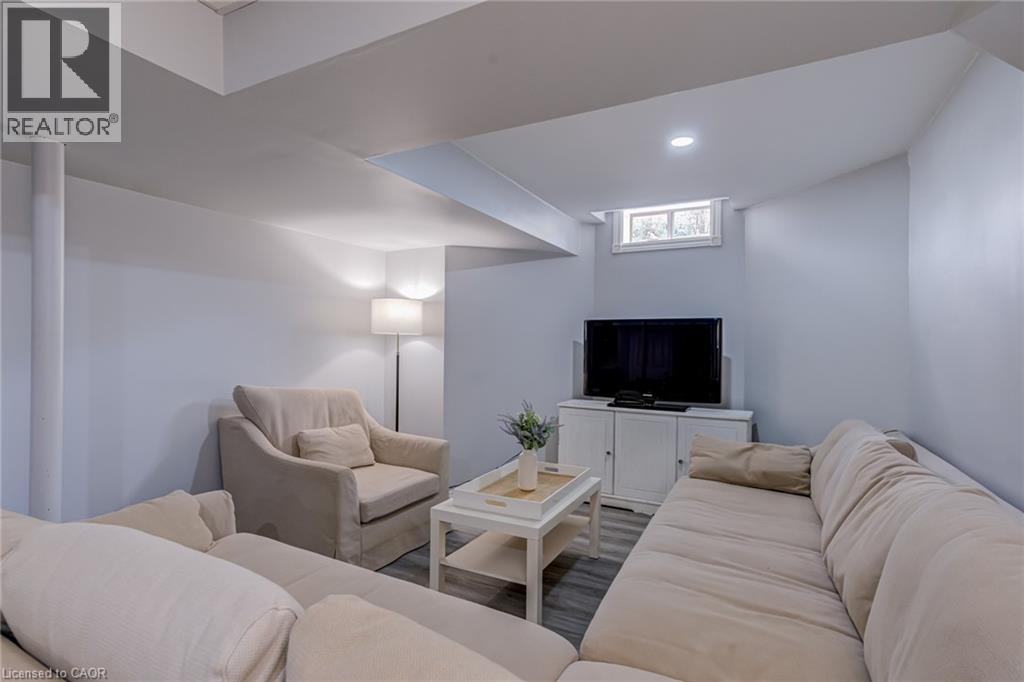90 DAVIDSON Boulevard - 33