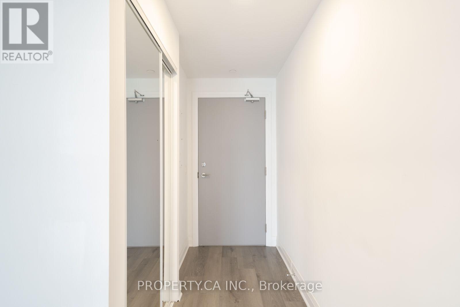 #308 3220 SHEPPARD AVENUE E - 23