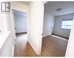Kitchen - 970 Briar Hill Avenue, Toronto, ON M6B1M3 Photo 6