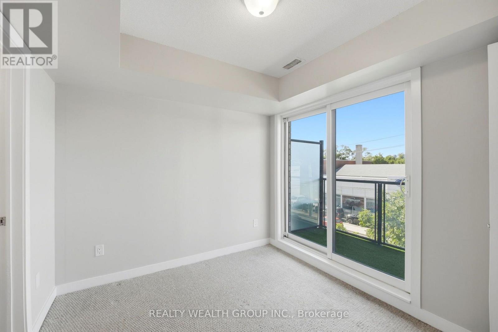 #44 2059 WESTON ROAD - 11