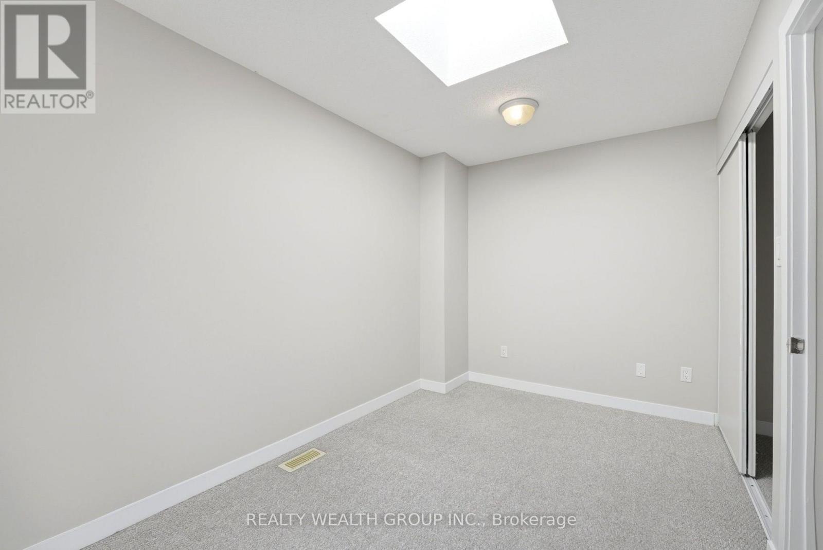 #44 2059 WESTON ROAD - 17