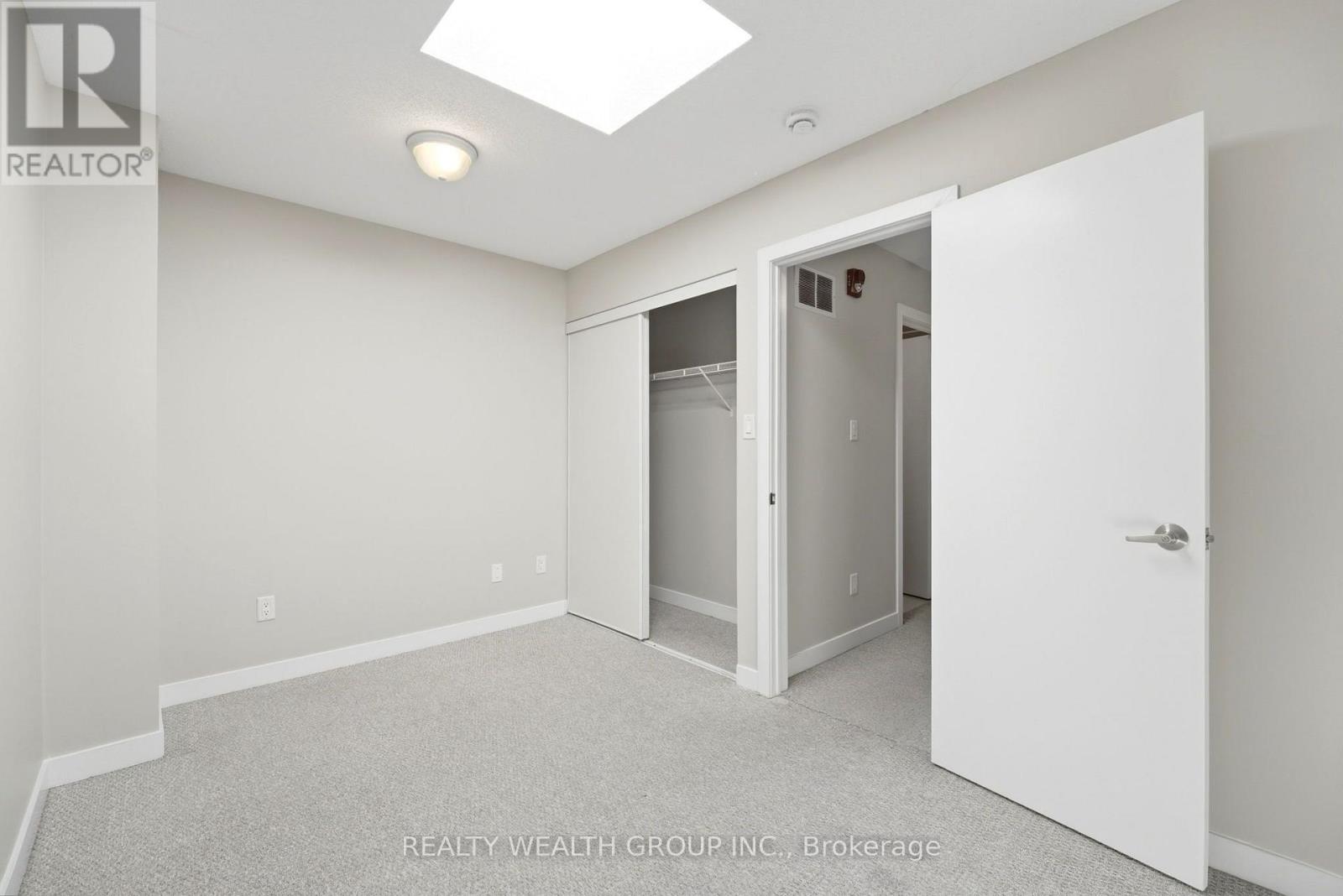 #44 2059 WESTON ROAD - 18