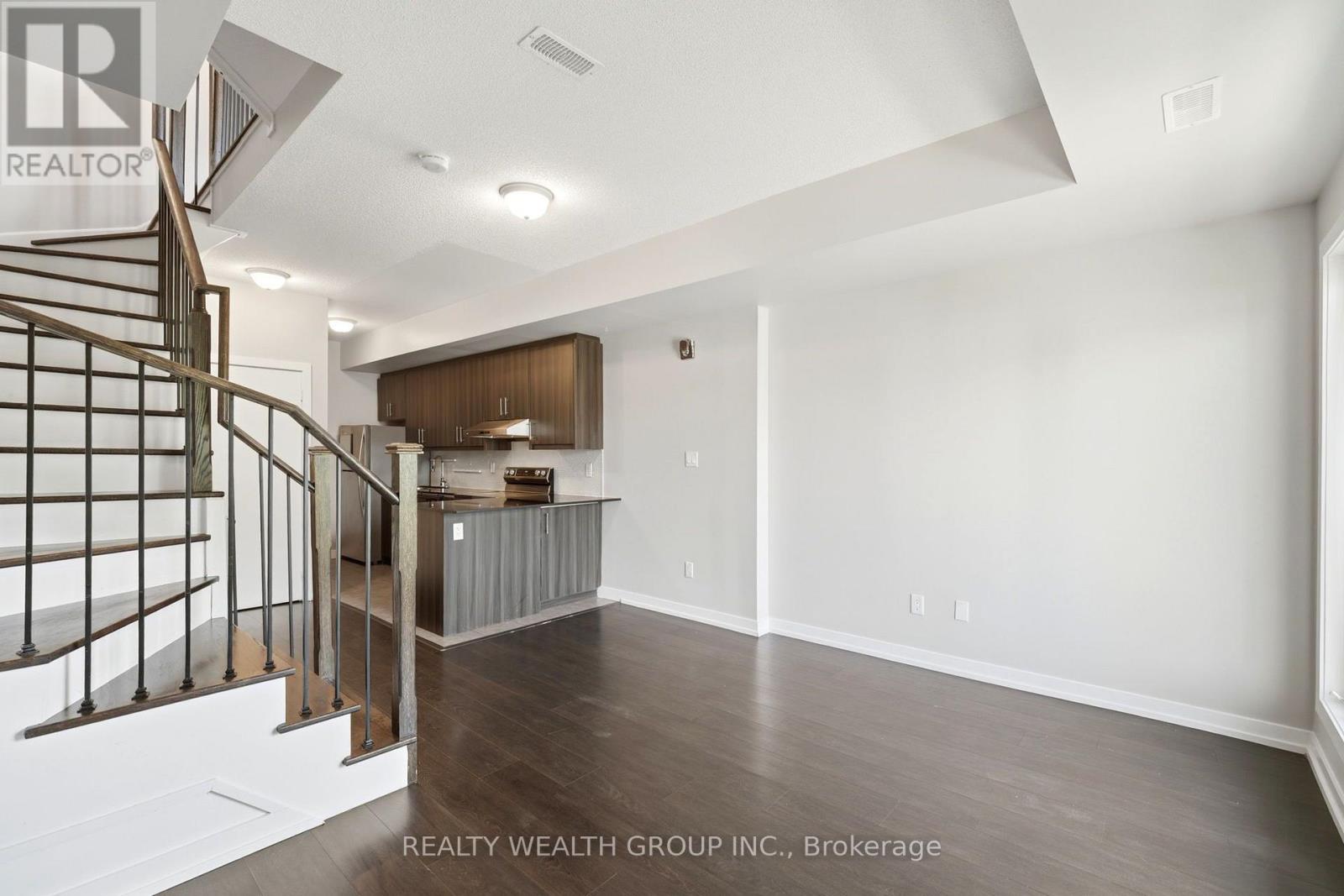 #44 2059 WESTON ROAD - 3