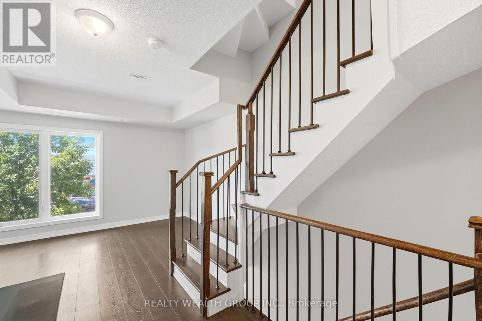 #44 2059 WESTON ROAD - 8