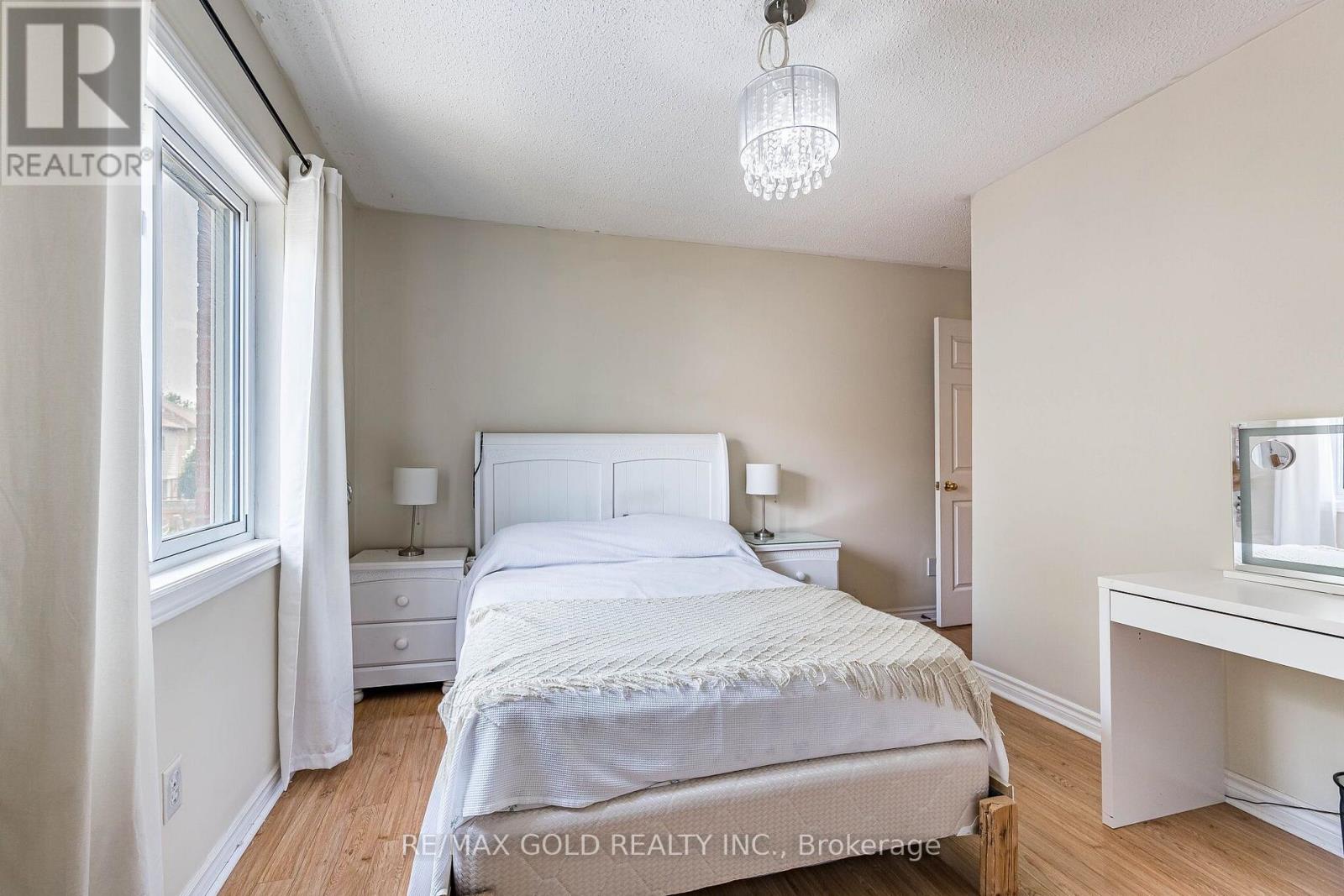 23 RAIN LILY LANE - Image 27