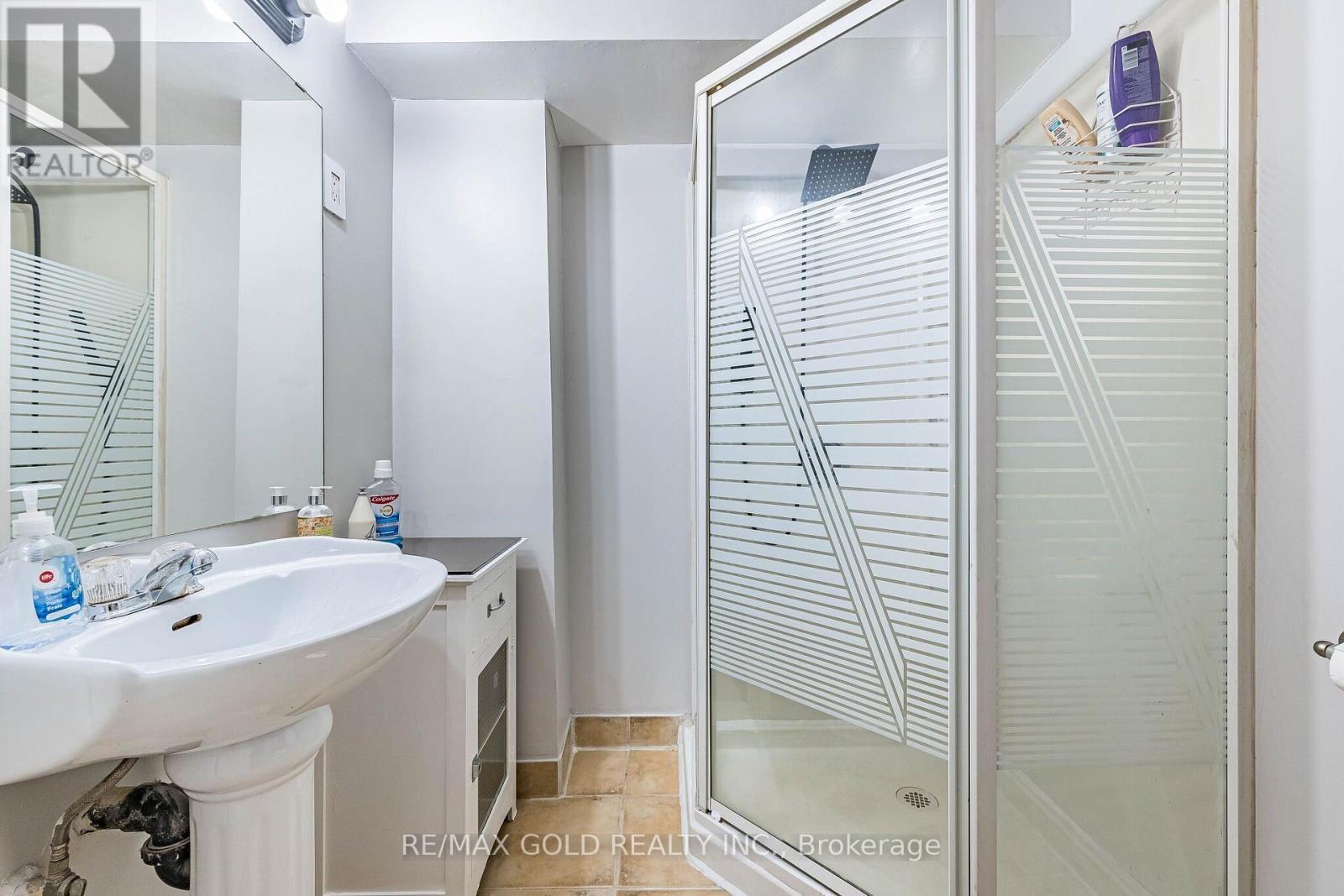 23 RAIN LILY LANE - Image 42