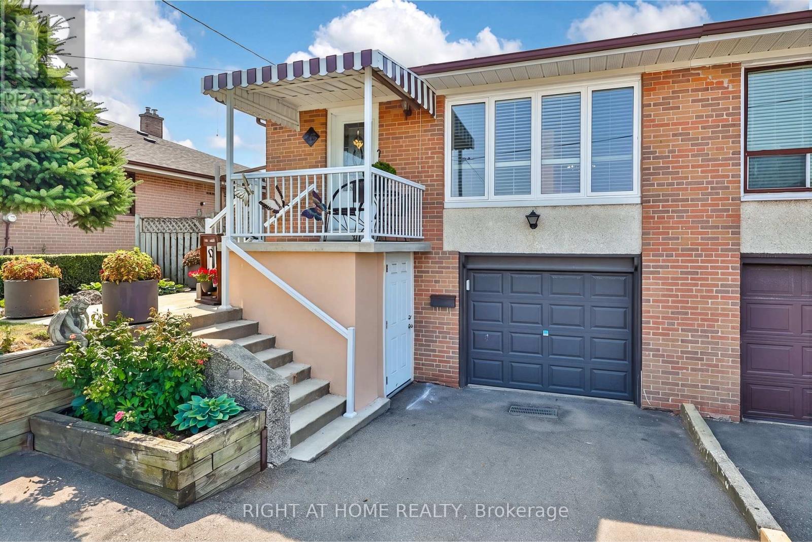 25 LARCHWOOD ROAD - 2