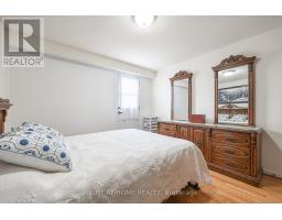 25 Larchwood Road, Toronto, ON M3N1B5 Photo 20