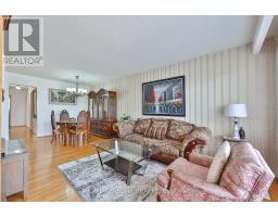 Eating area - 25 Larchwood Road, Toronto, ON M3N1B5 Photo 6