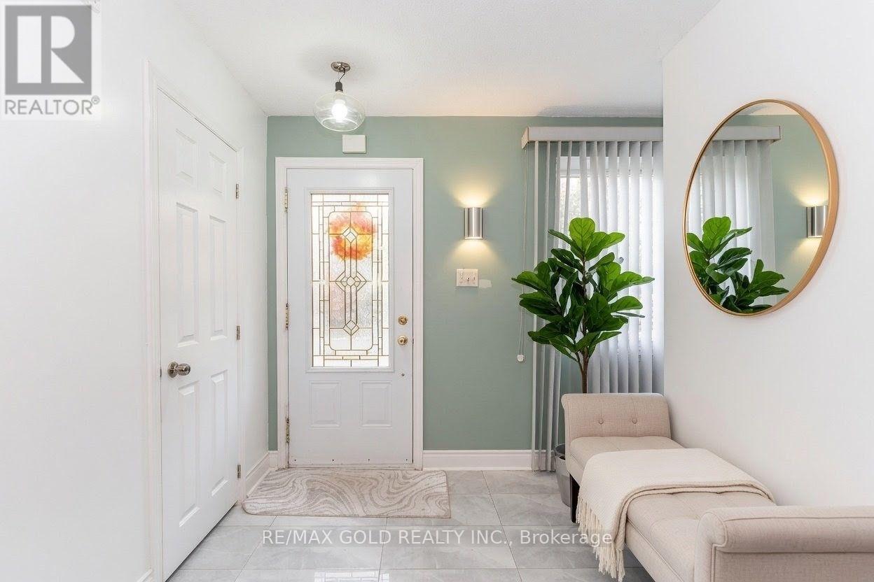 63 NEWSTEAD CRESCENT - 2