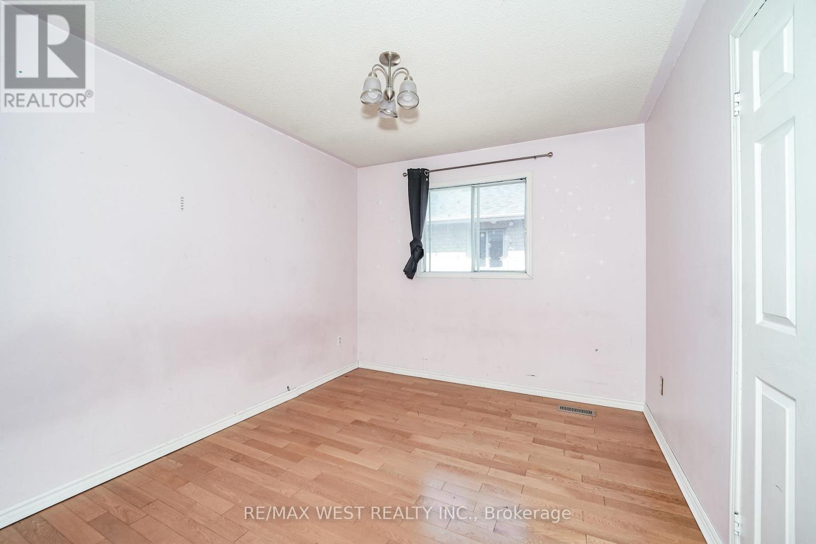 20 CRANBERRY CRESCENT - 6