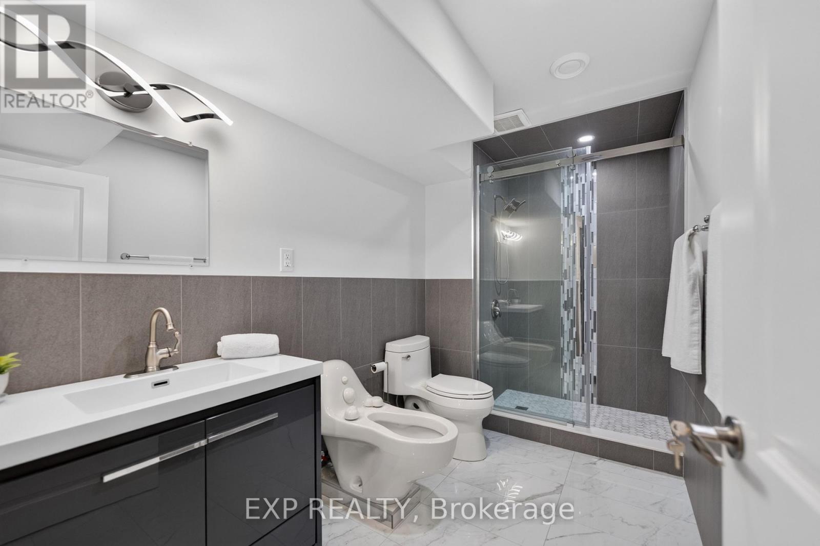 3571 WHISPERING WOODS TRAIL - Image 32