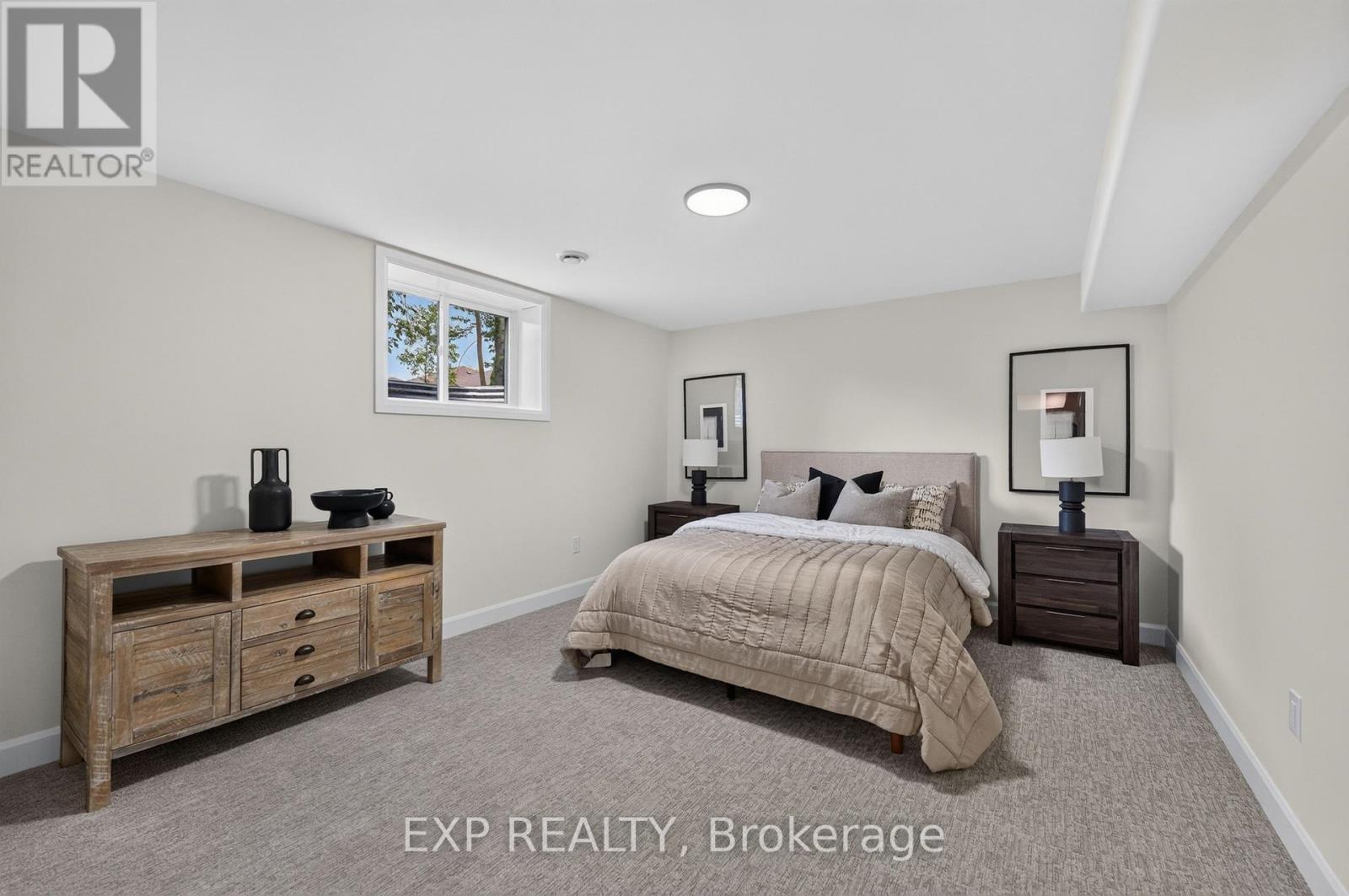 11 STICKLES STREET - Image 26