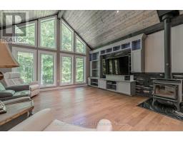4571 Aspdin Road, Muskoka Lakes, ON P0B1M0 Photo 10