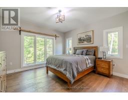 4571 Aspdin Road, Muskoka Lakes, ON P0B1M0 Photo 11