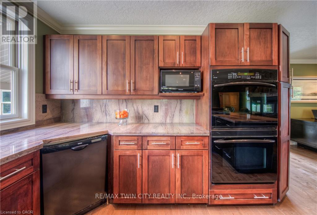 145 RIVERBANK DRIVE - 16