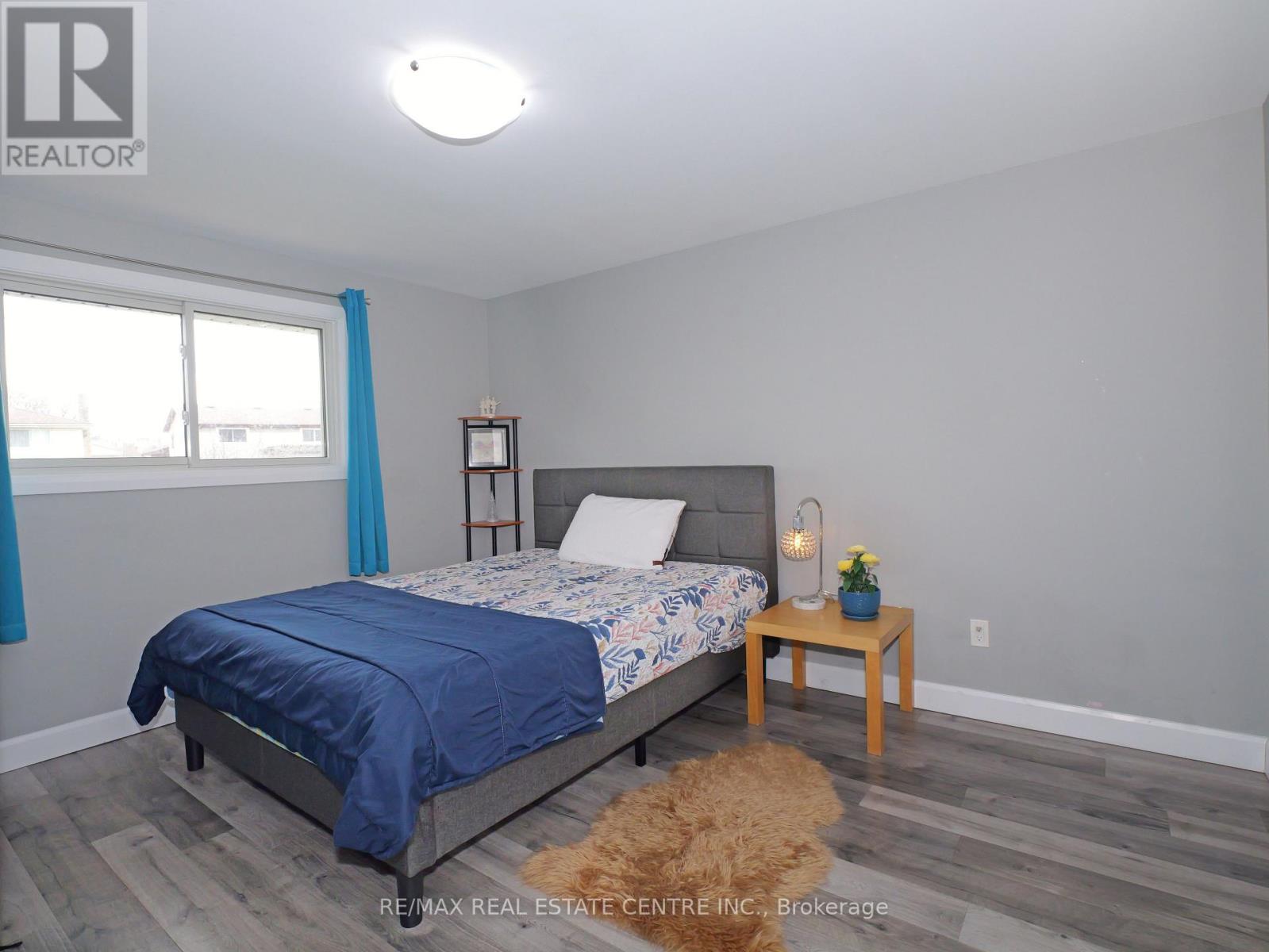 771 MONSARRAT AVENUE - 12