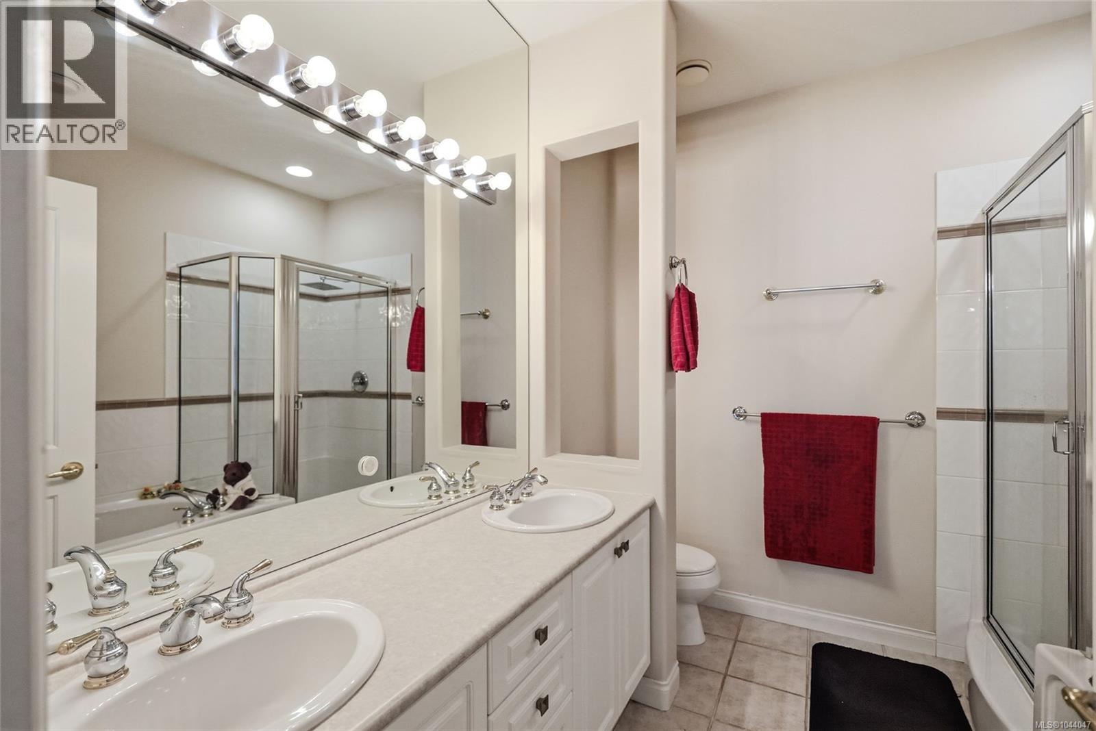 1336 Gabriola Dr - 23