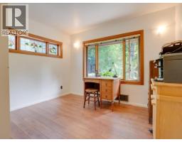 10440 Kelly Creek Road, Powell River, BC V8A0P1 Photo 24