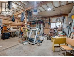 10440 Kelly Creek Road, Powell River, BC V8A0P1 Photo 54