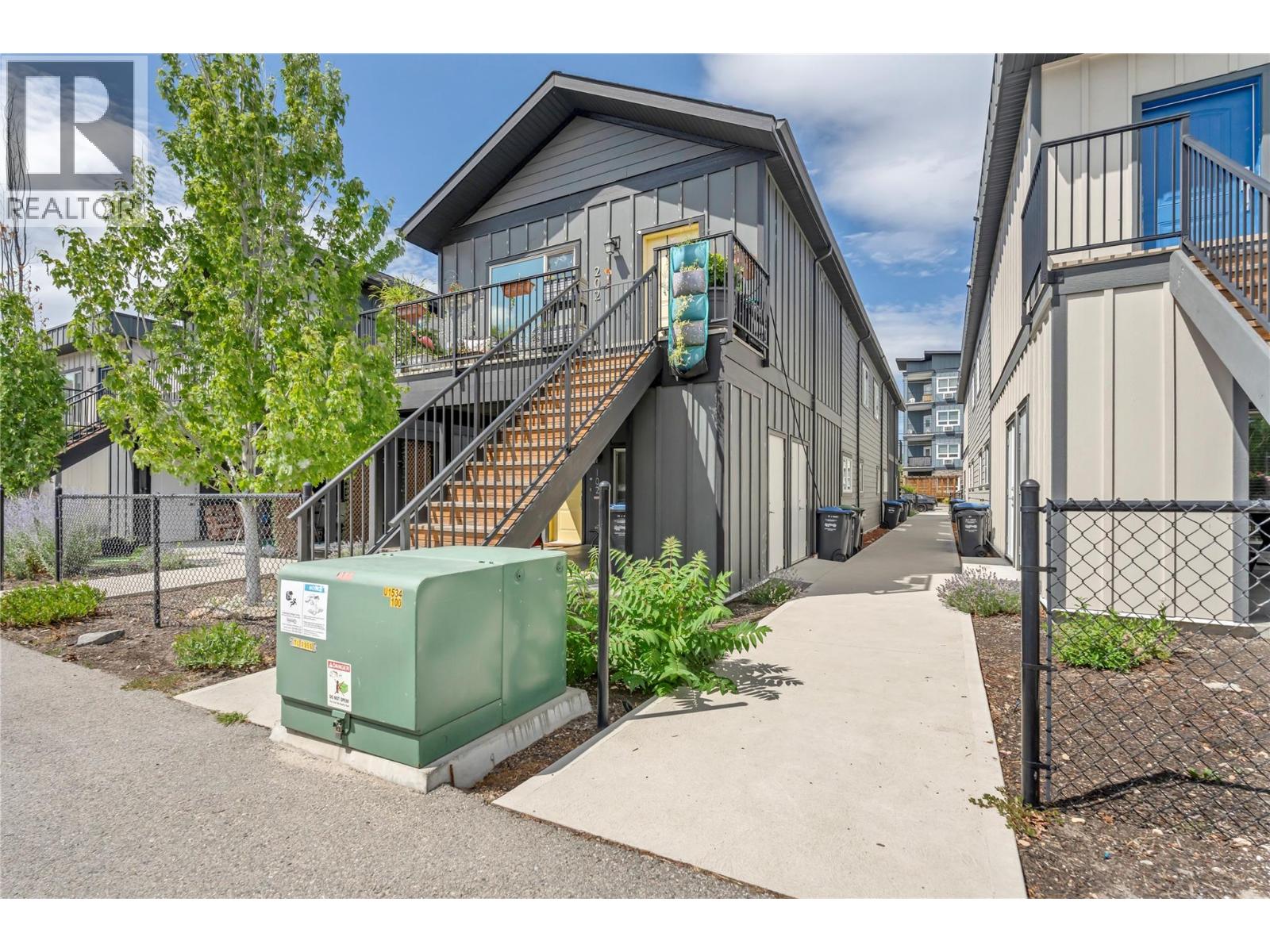 116 Calgary Avenue - 5