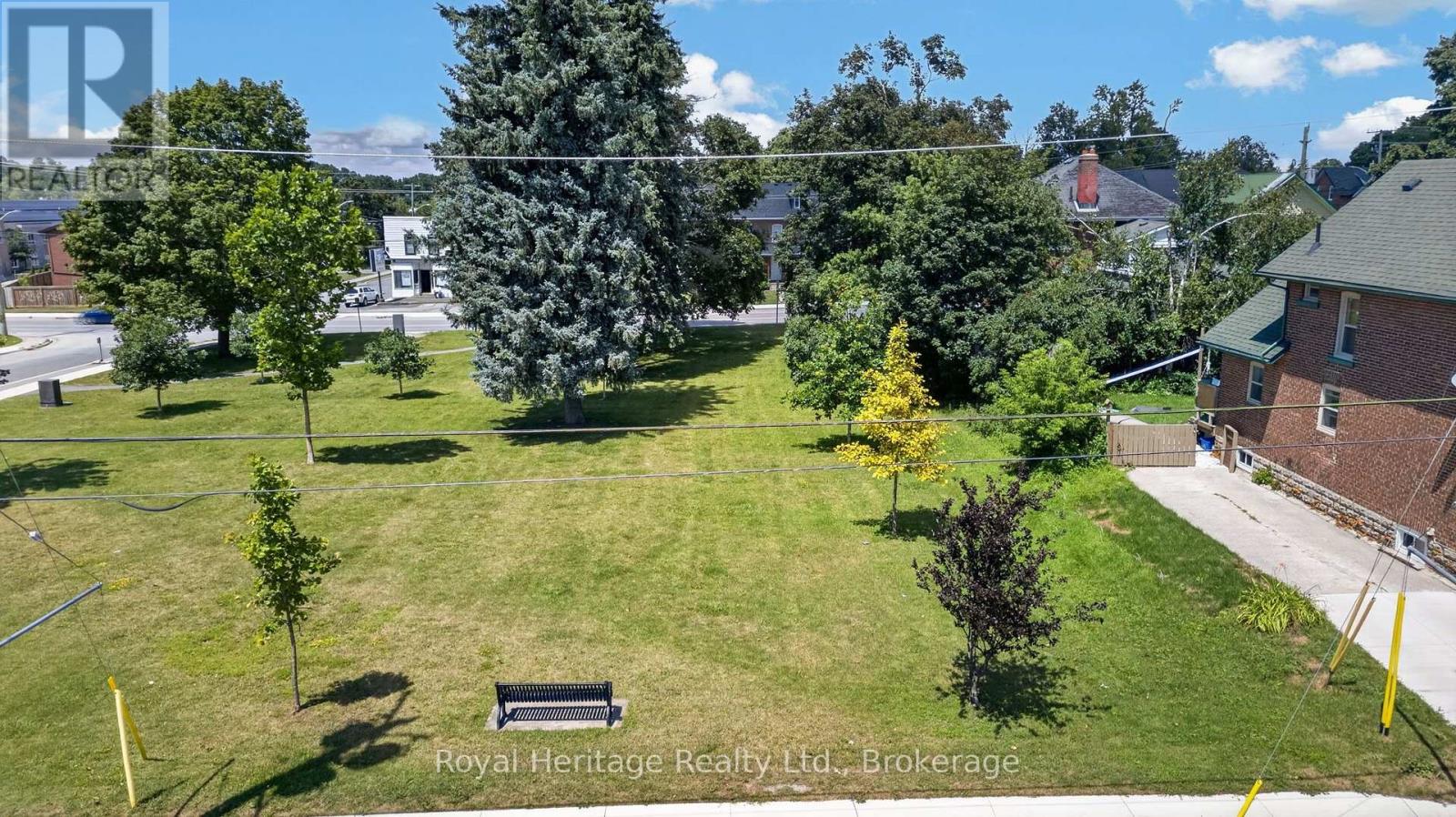 #204 25 KING STREET - Image 39