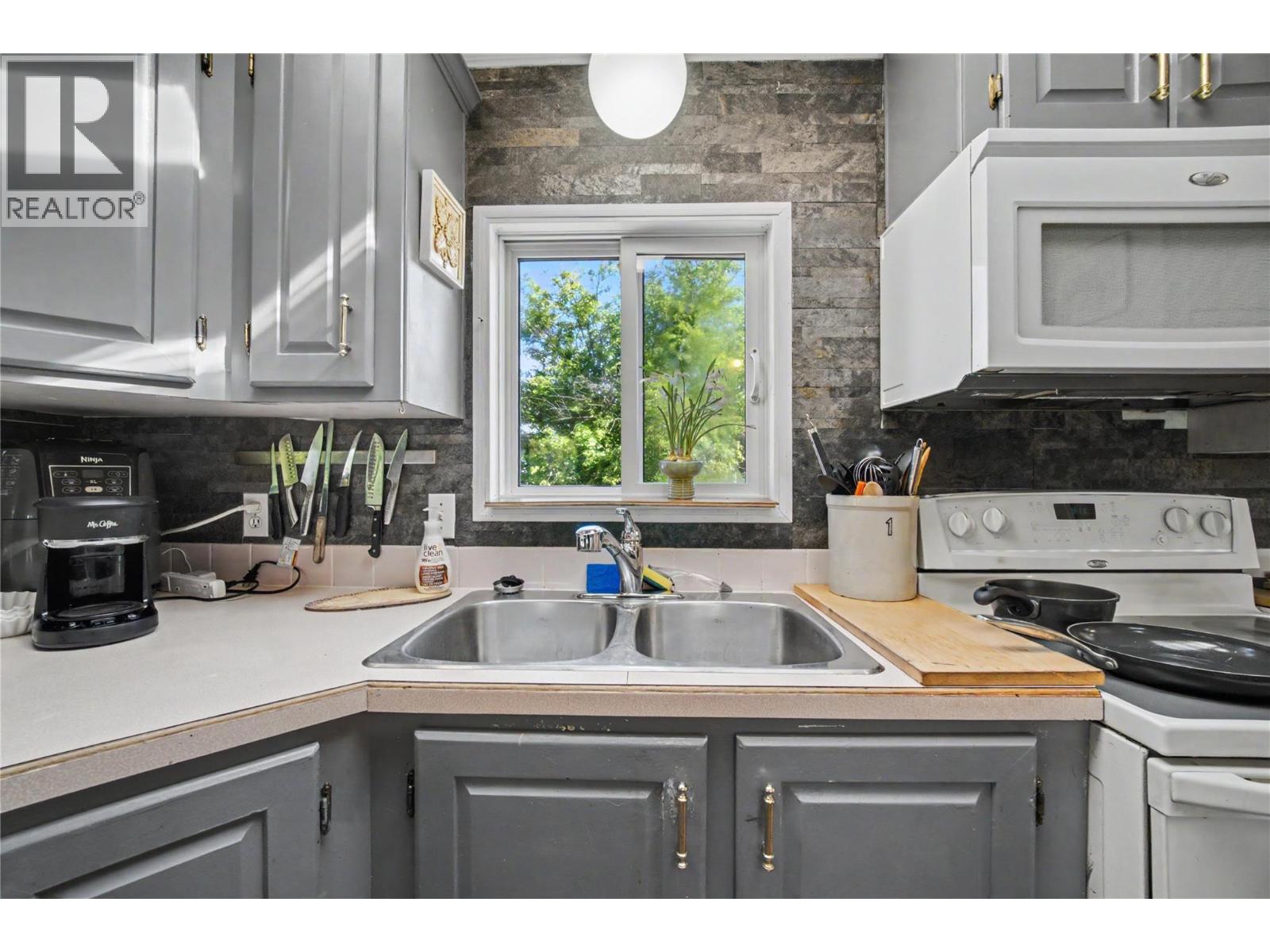 #23 2930 Brown Road - 18