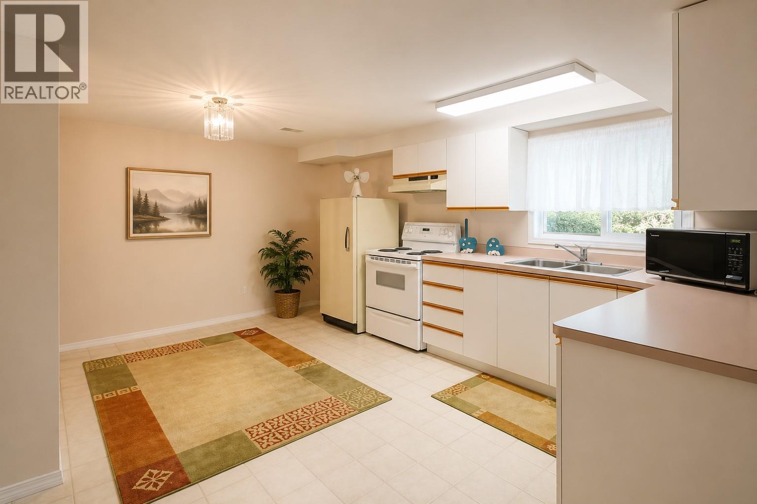 114 Eastside Road - 24