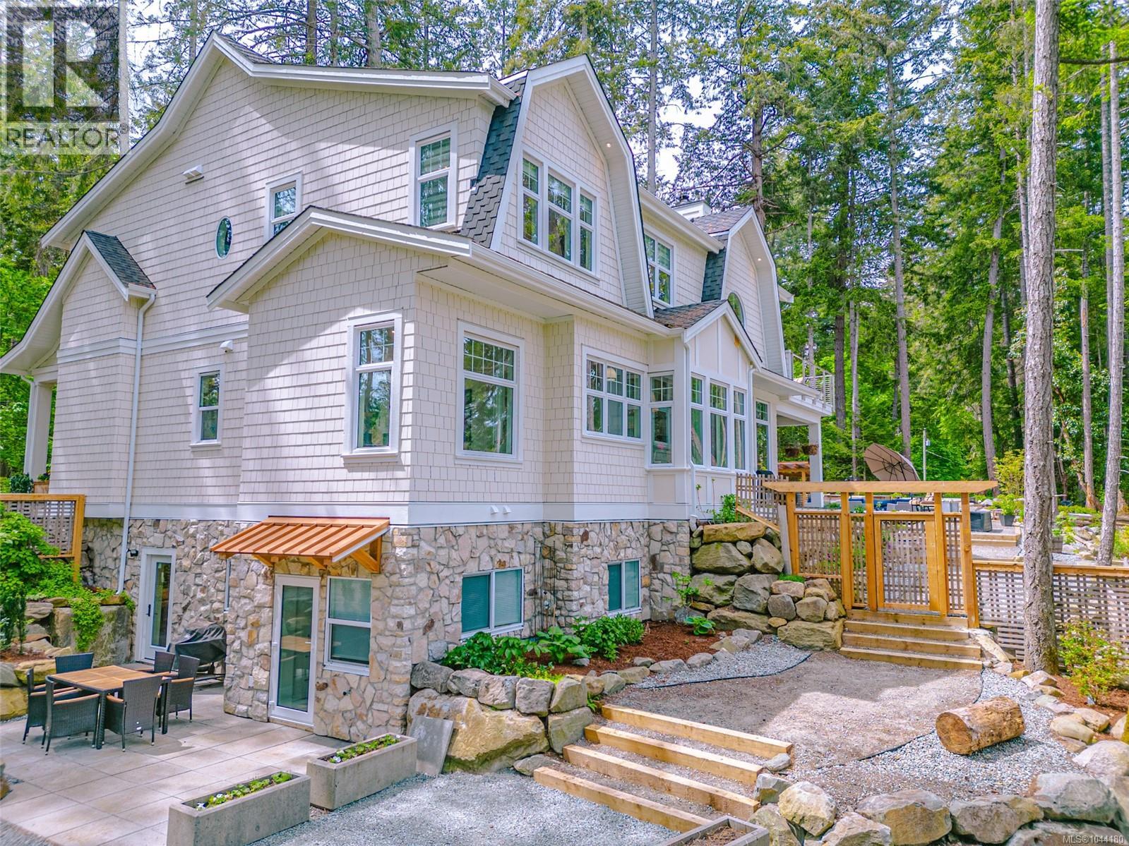 3973 Cove Rd - 4