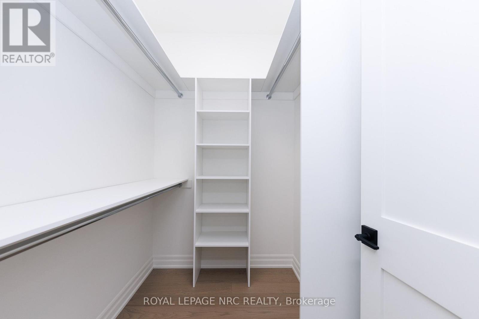 270 LANCASTER DRIVE - Image 30